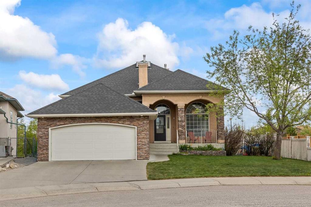 Picture for 72 Strathlea Place SW