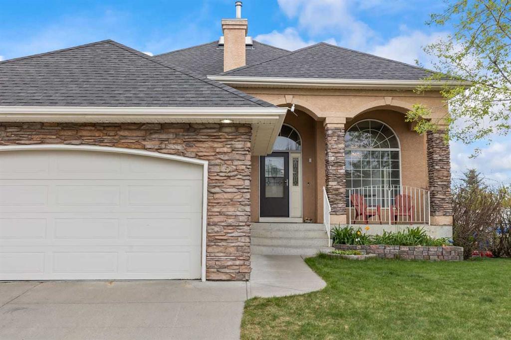 Picture for 72 Strathlea Place SW