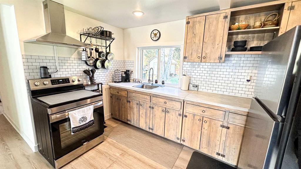 Picture for 968 1 Avenue NE
