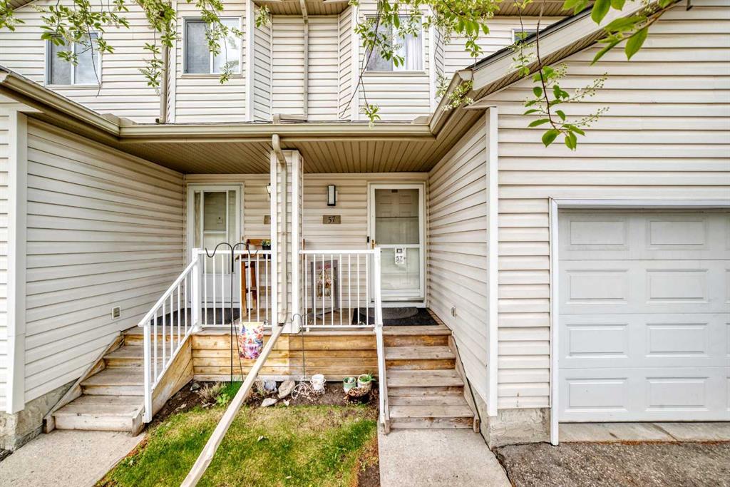 Picture for 57 Mt Aberdeen Manor SE