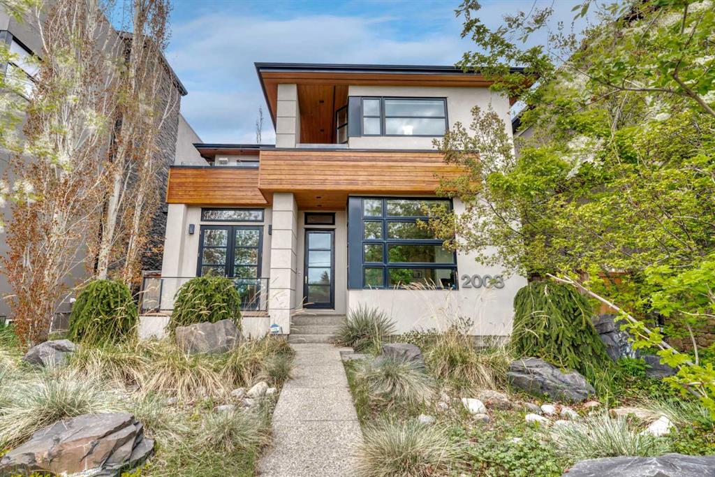 Picture for 2008 38 Avenue SW