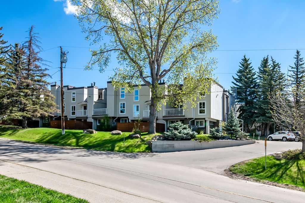Picture for 818, 13104 Elbow Drive SW