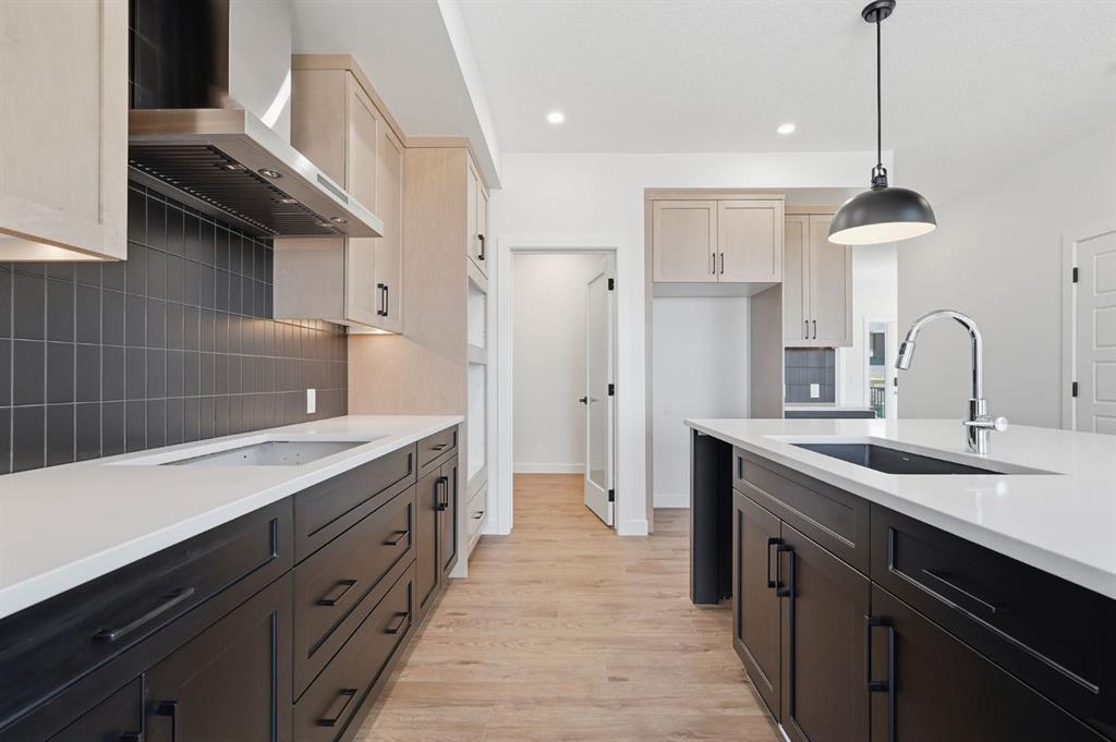 Picture for 731 Langley Terrace SE