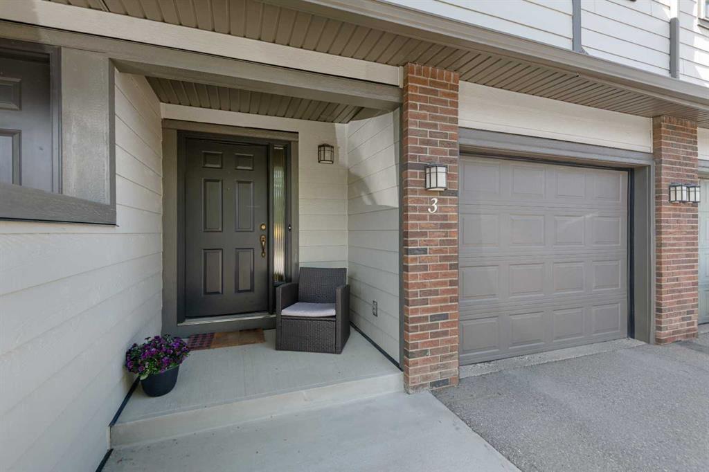 Picture for 3, 185 Woodridge Drive SW