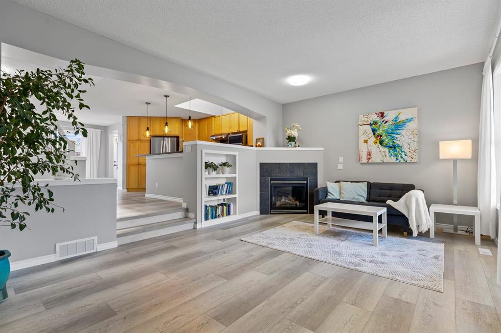 Picture for 122 Auburn Bay Heights SE