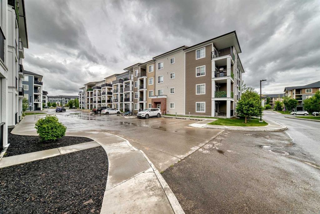 Picture for 8306, 151 Legacy Main Street SE
