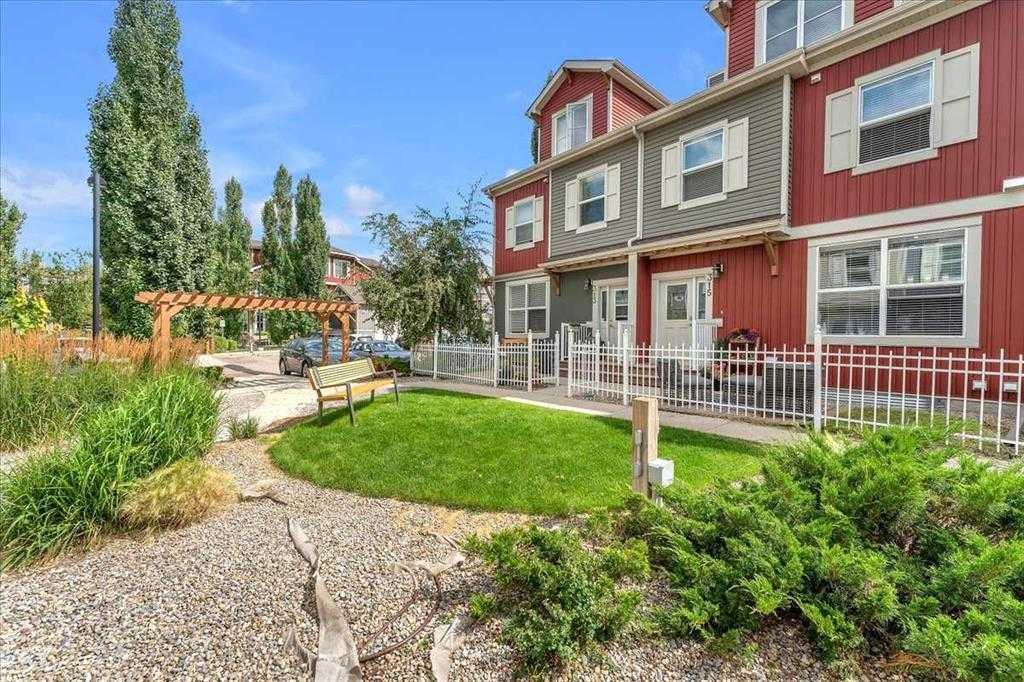 Picture for 315, 10 Auburn Bay Avenue SE