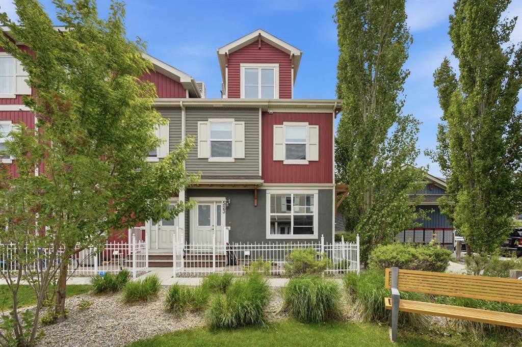Picture for 523, 10 Auburn Bay Avenue SE