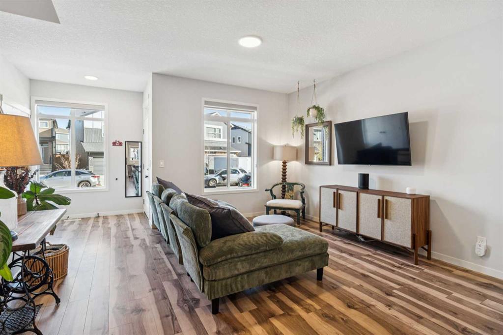 Picture for 67 Wolf Hollow Way SE