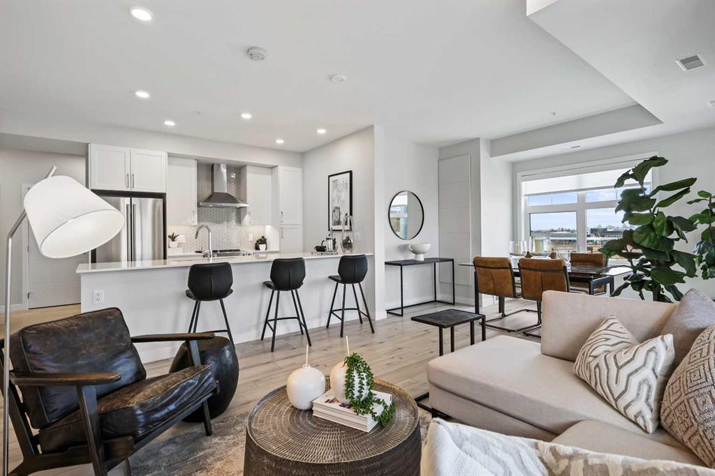 Picture for 326, 255 Les Jardins Park SE