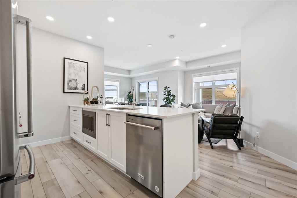 Picture for 326, 255 Les Jardins Park SE