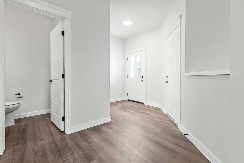 Picture for 71 Southborough Crescent 