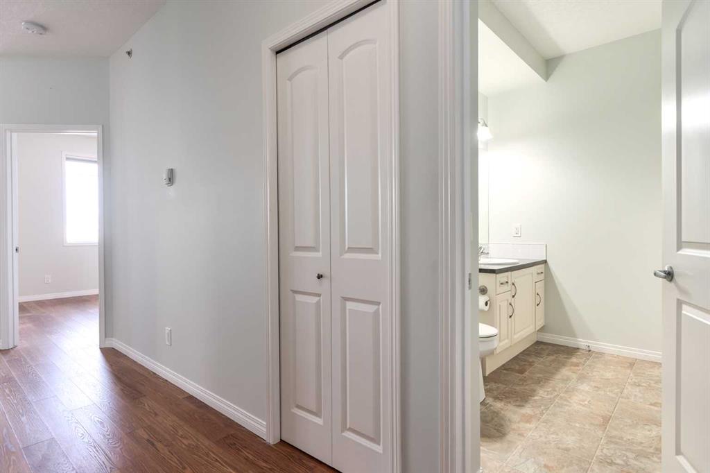 Picture for 316, 43 Sunrise Loop SE