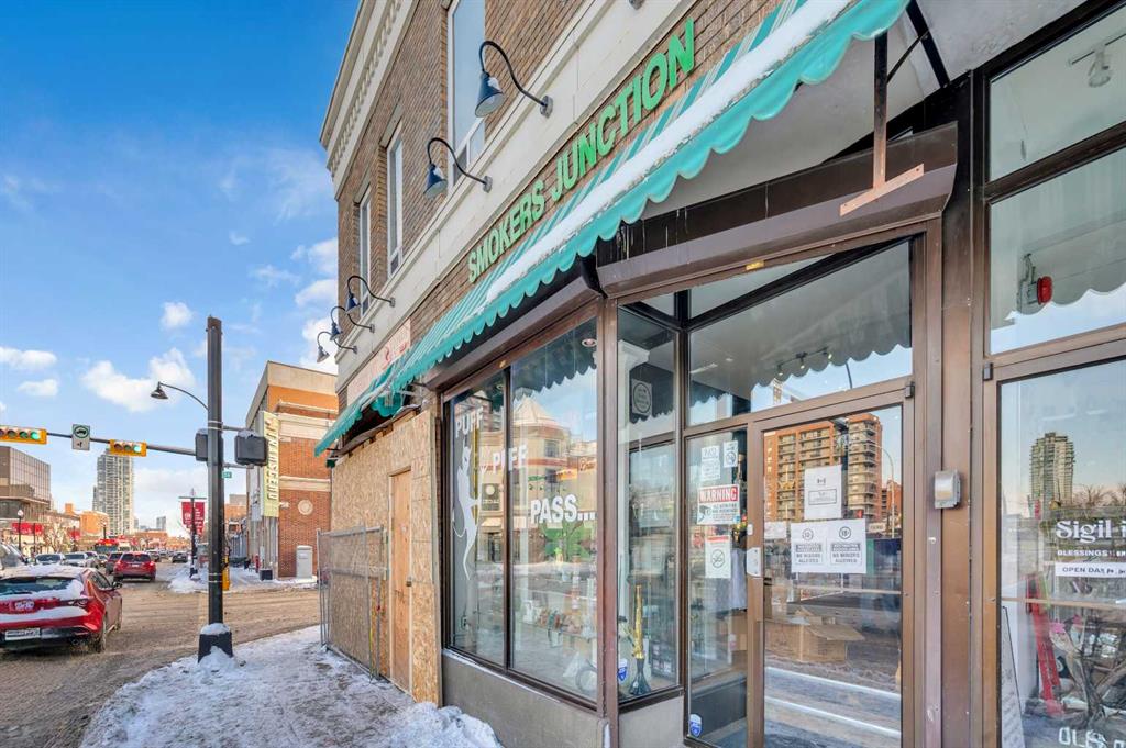 Picture for 1433 17 Avenue SW