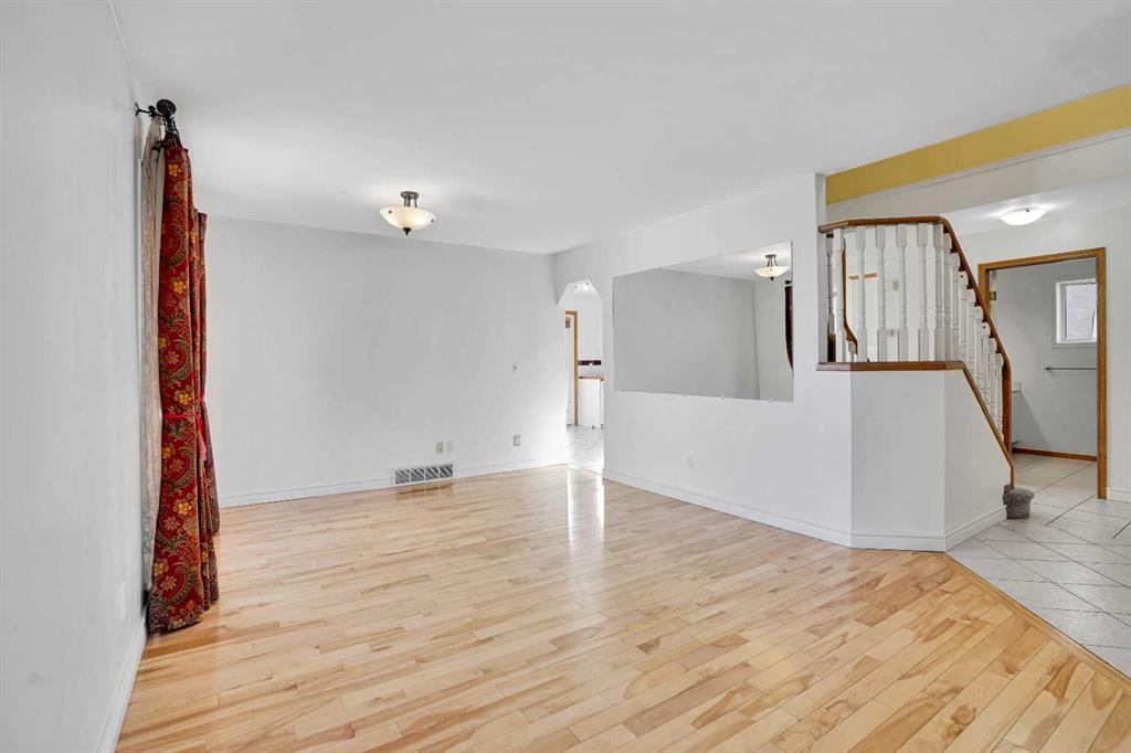 Picture for 46 Somerset Close SW