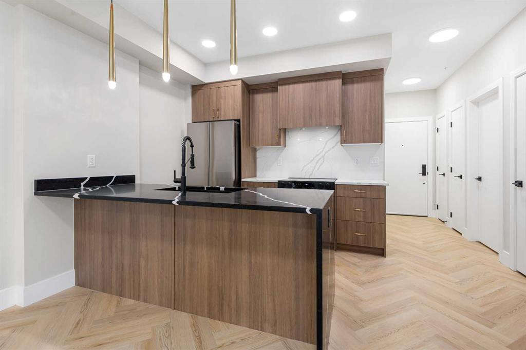 Picture for 408, 330 Dieppe Drive SW