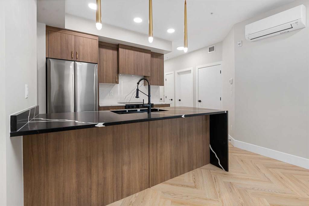 Picture for 408, 330 Dieppe Drive SW