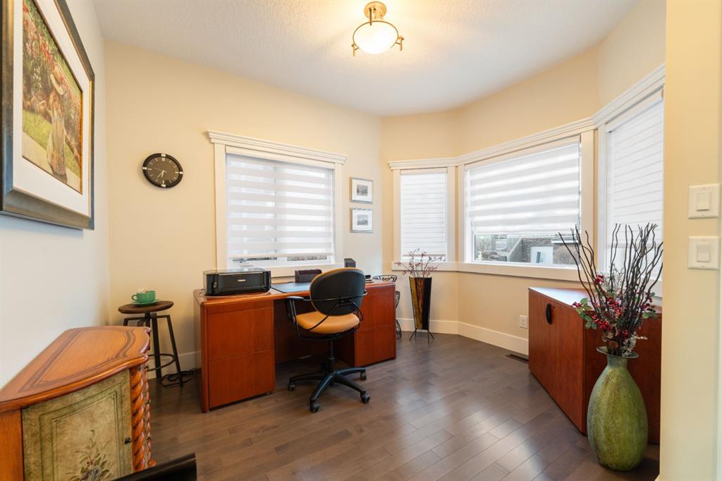 Picture for 491 Rocky Vista Gardens NW