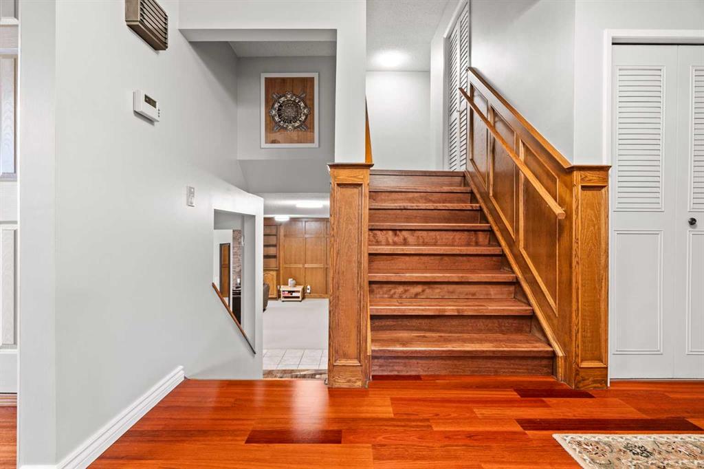 Picture for 124 Canterbury Drive SW