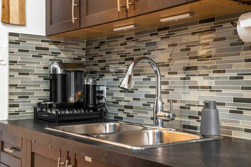 Picture for 101, 312 15 Avenue NE