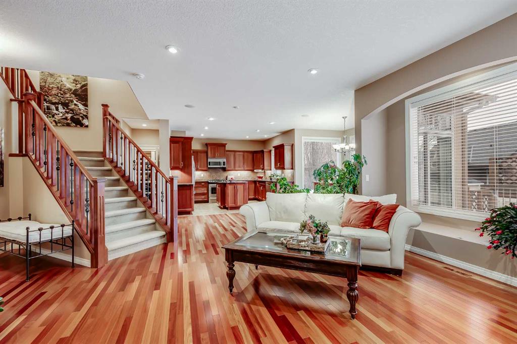 Picture for 47 Tuscany Estates Close NW