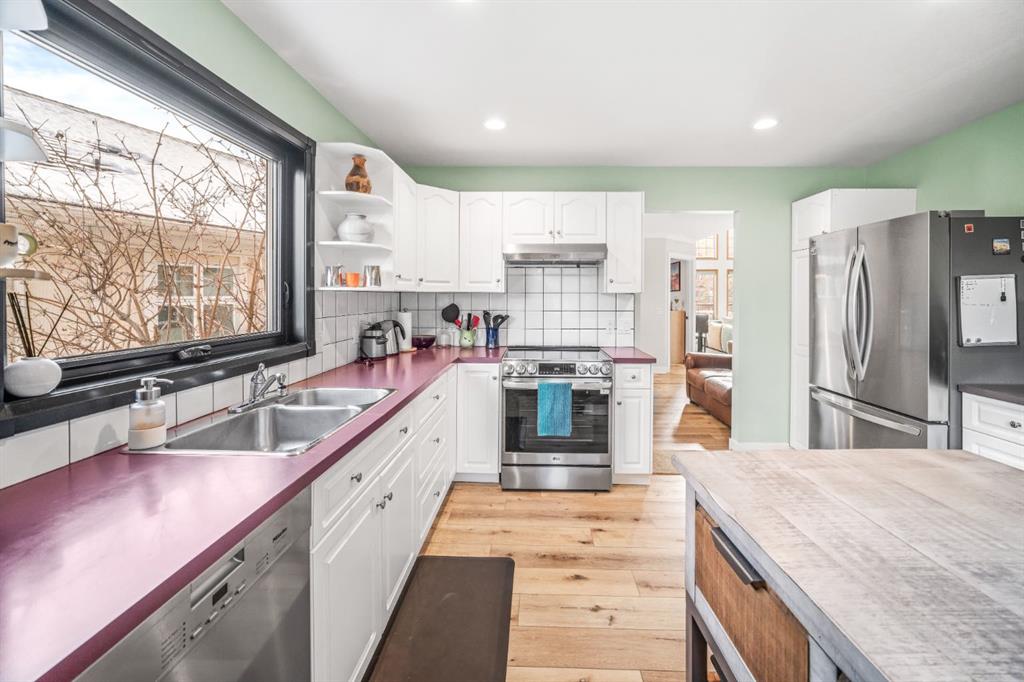 Picture for 108 Lougheed Circle 