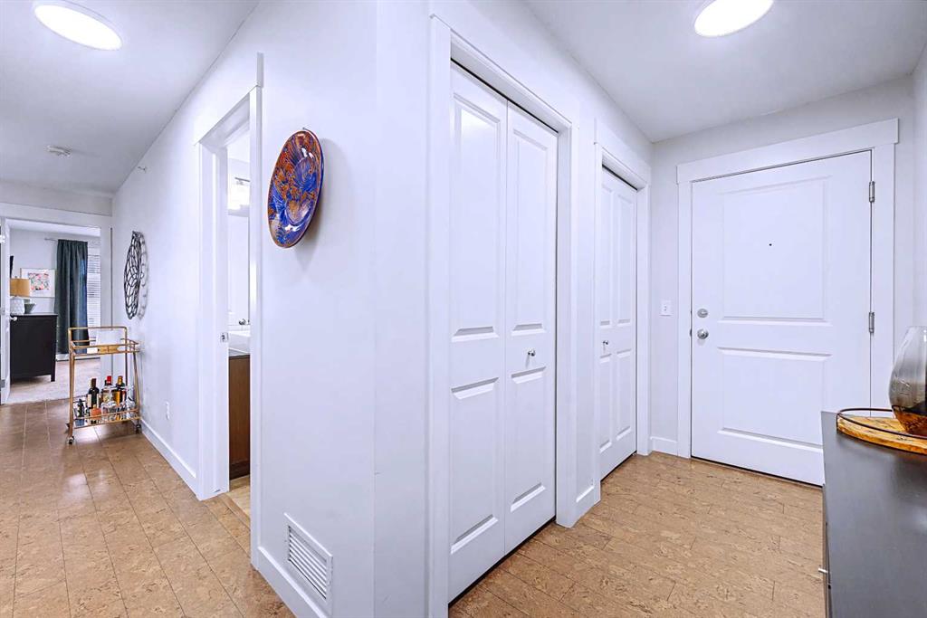 Picture for 4408, 155 Skyview Ranch Way NE