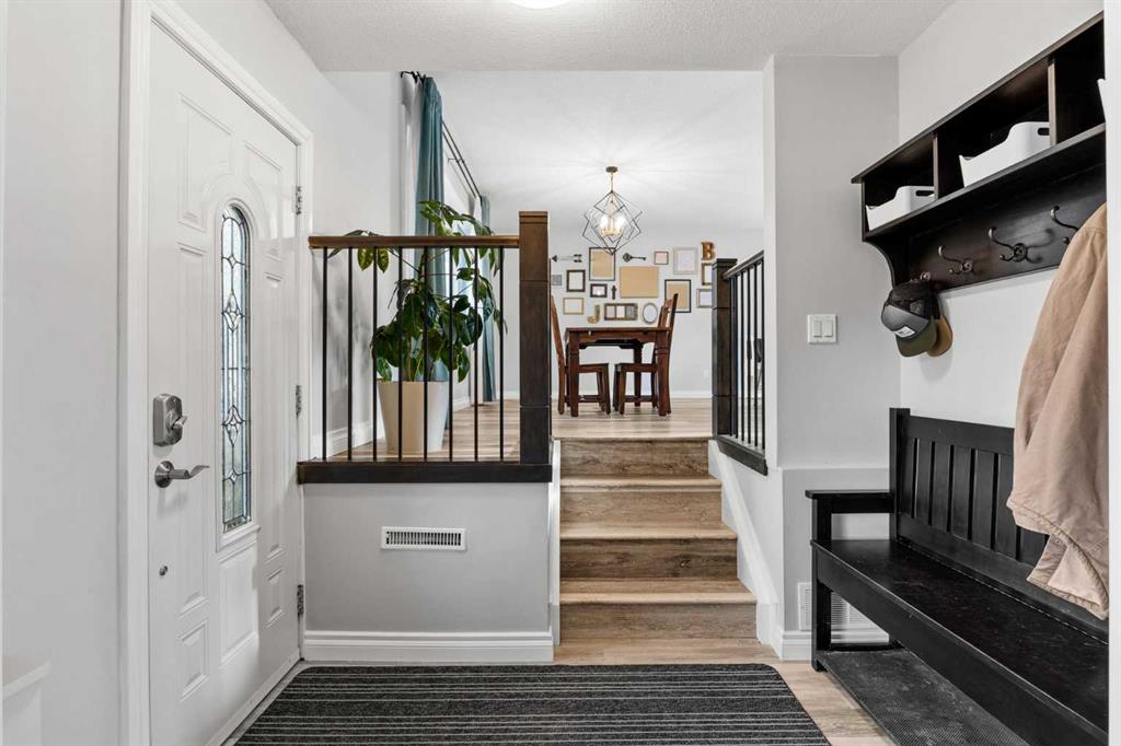 Picture for 123 Sackville Drive SW