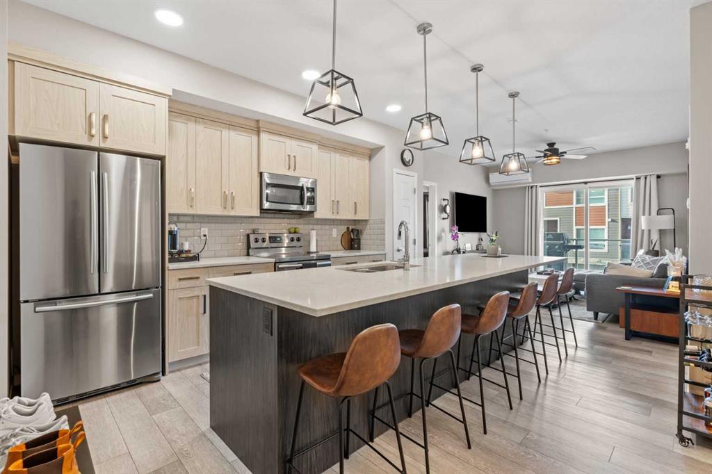 Picture for 205, 370 Harvest Hills Common 