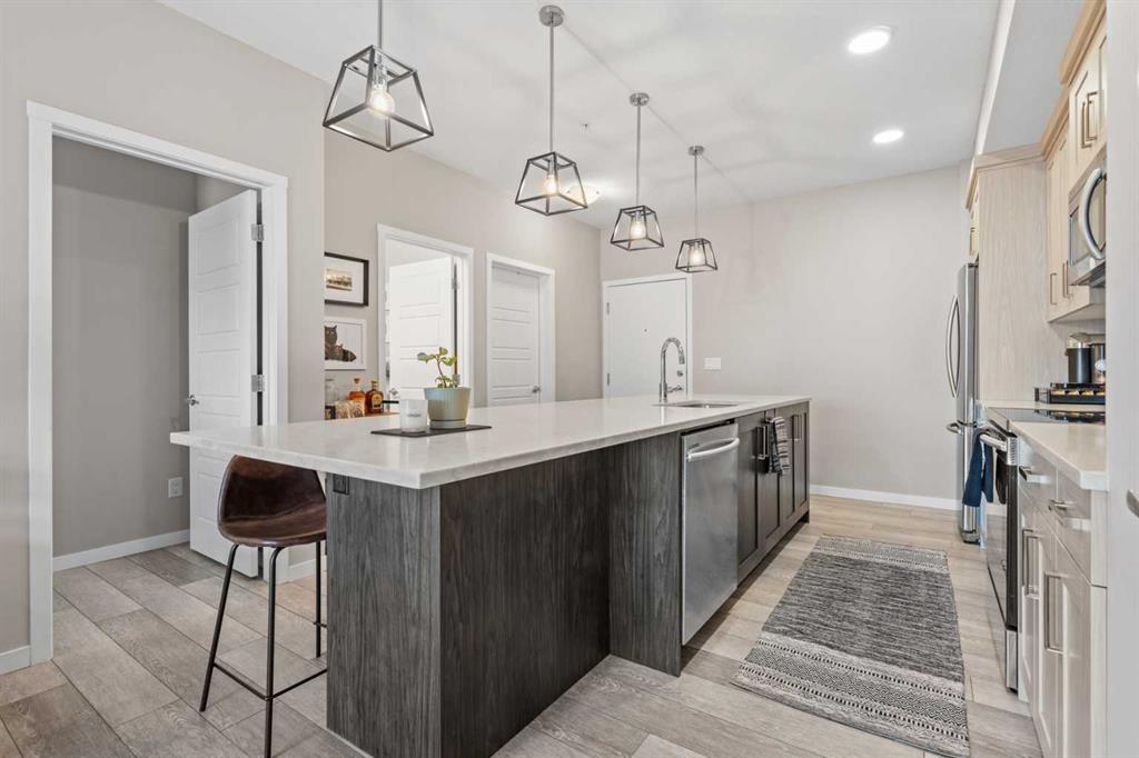 Picture for 205, 370 Harvest Hills Common 