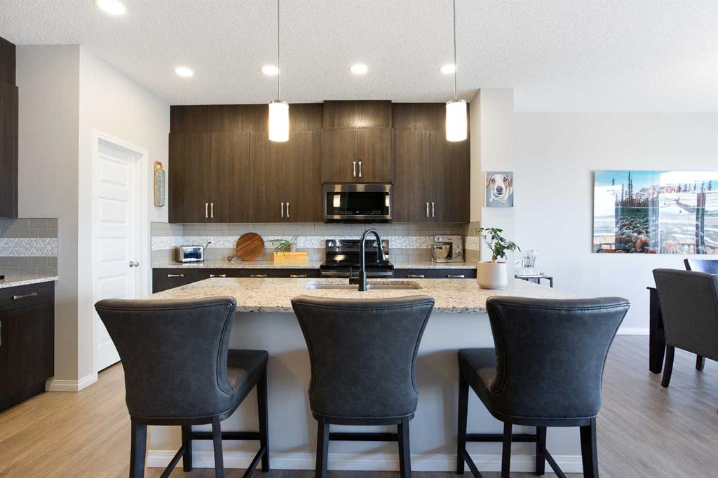 Picture for 63 Heritage Court 