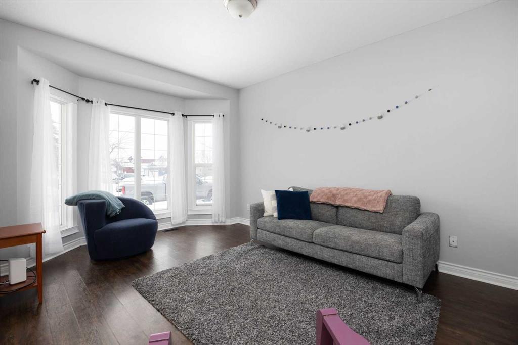 Picture for 209 Pickles Crescent 