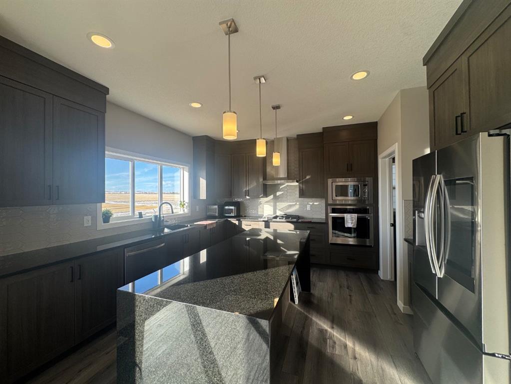 Picture for 200 Lucas Gardens NW