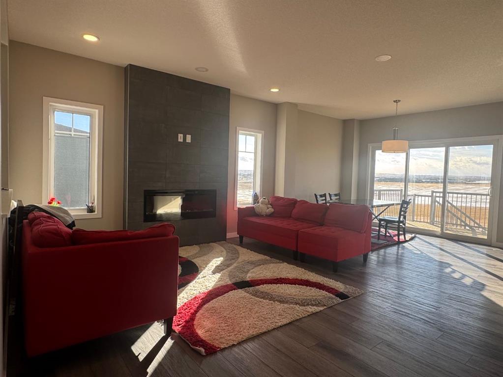 Picture for 200 Lucas Gardens NW