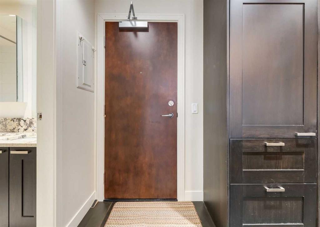 Picture for 414, 222 Riverfront Avenue SW