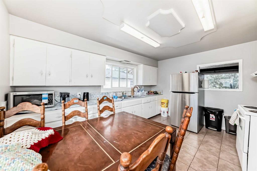 Picture for 2517 36 Street SE