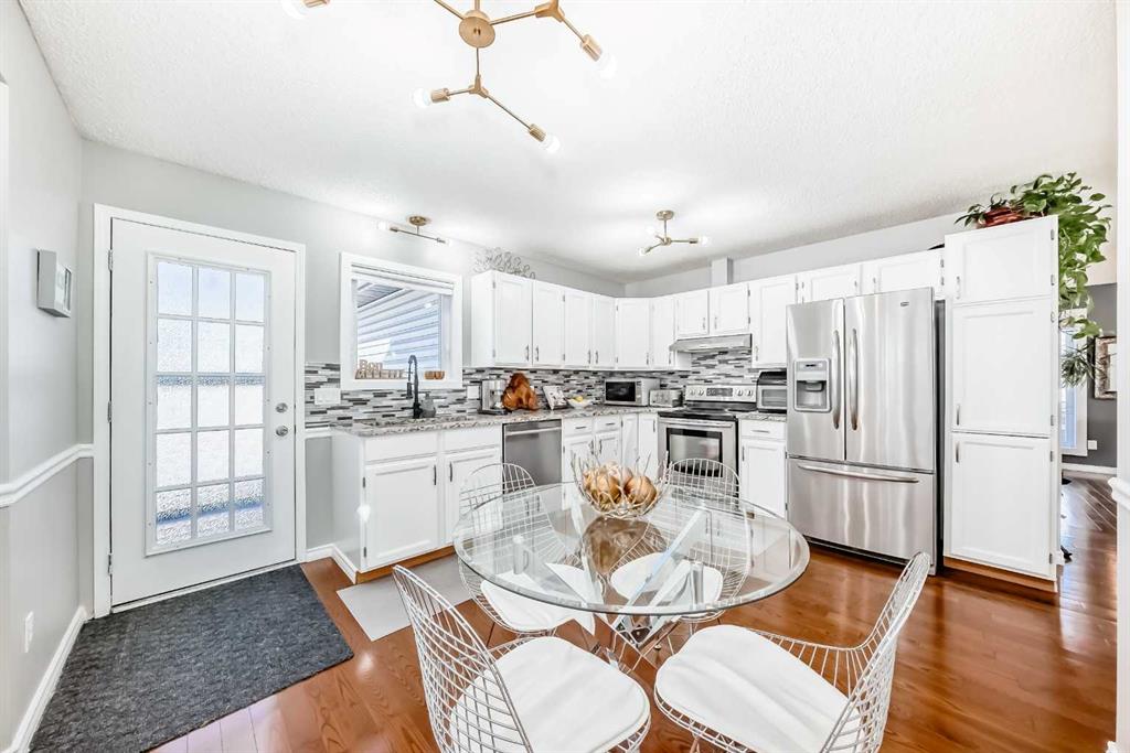 Picture for 71 Macewan Glen Road NW