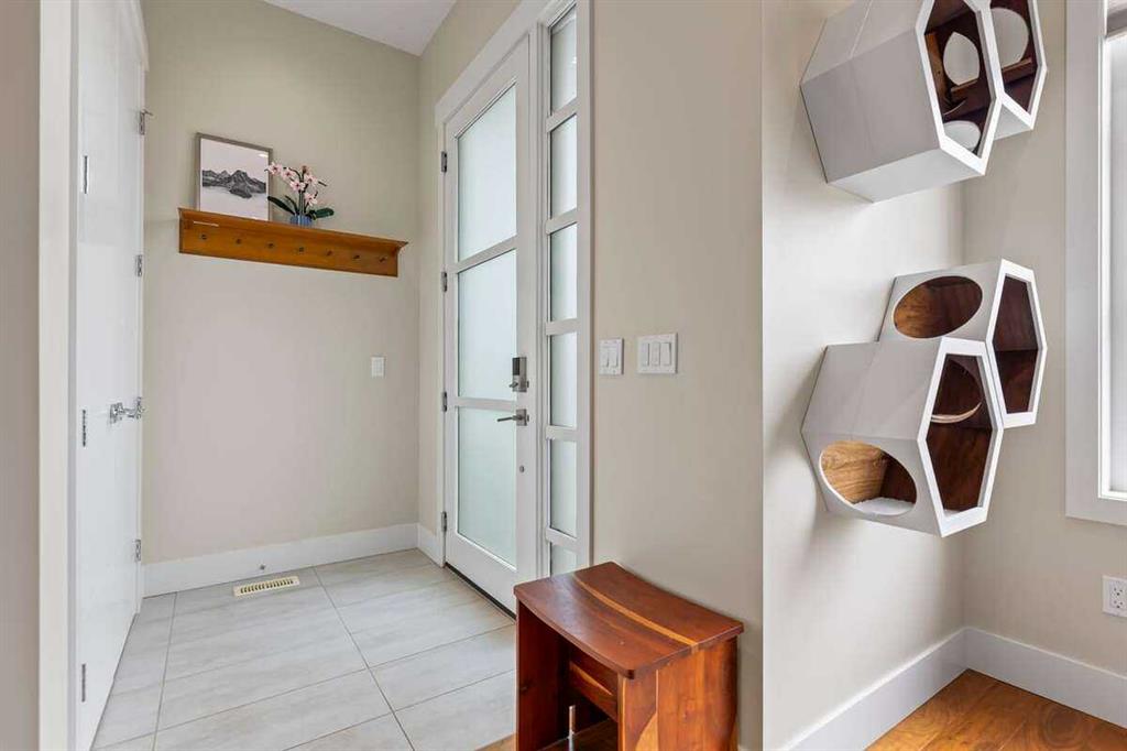 Picture for 4128 7 Avenue SW