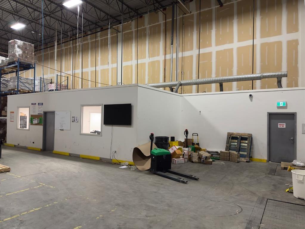 Picture for 30, 5381 72 Avenue SE