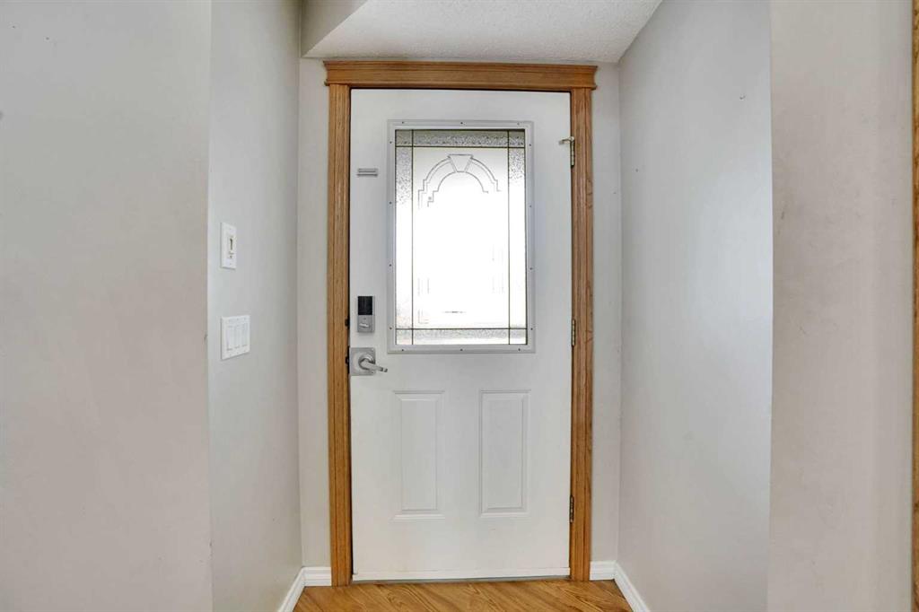 Picture for 143 Country Hills View NW