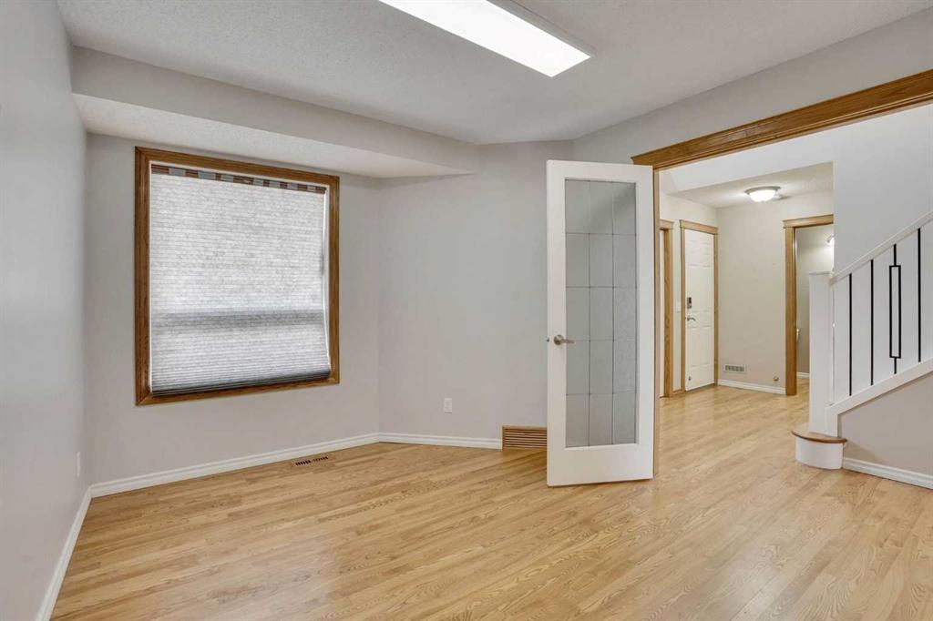 Picture for 143 Country Hills View NW