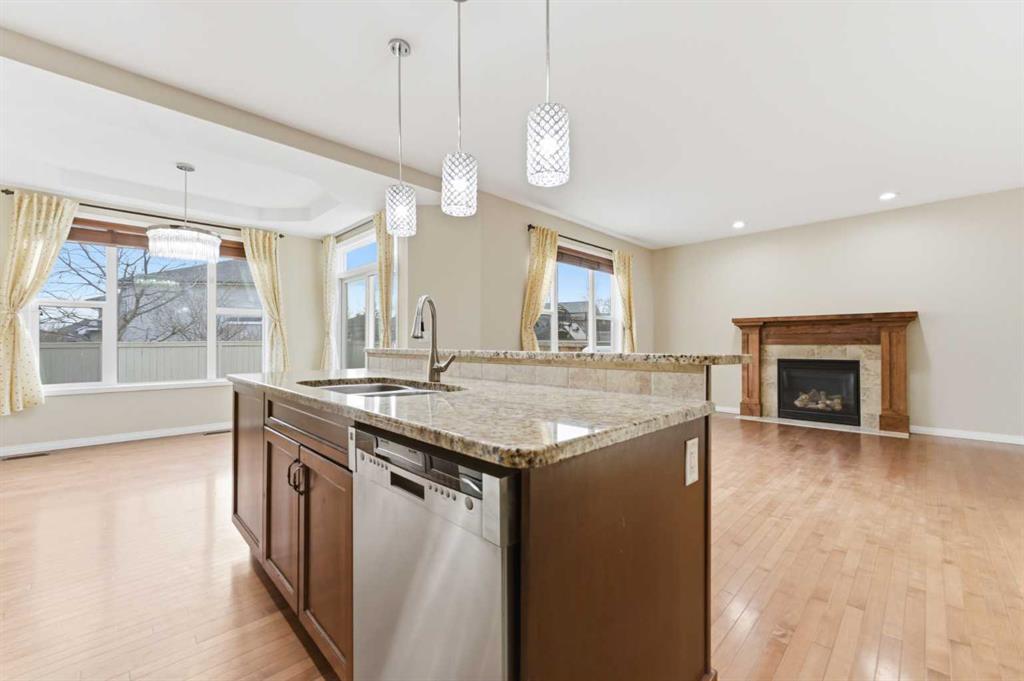 Picture for 29 Royal Birkdale Drive NW