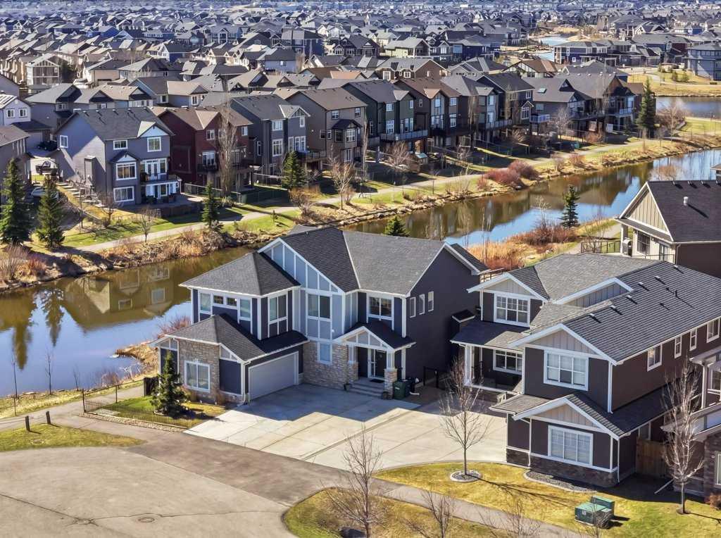 Picture for 471 Canals Boulevard SW