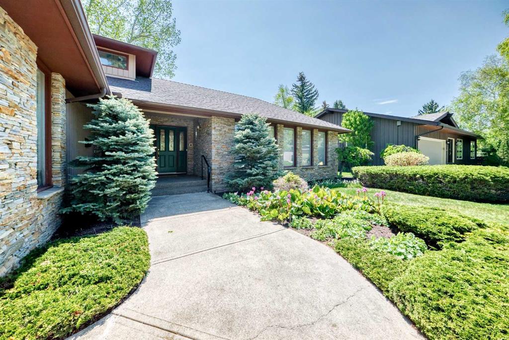 Picture for 123 Varsity Estates Grove NW