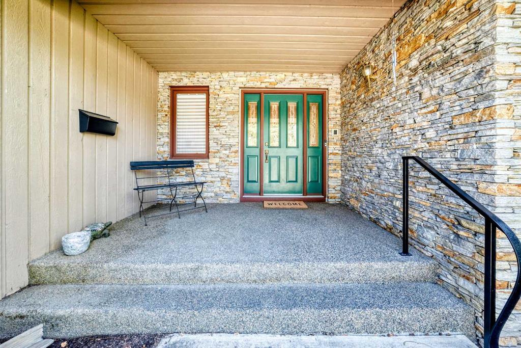 Picture for 123 Varsity Estates Grove NW