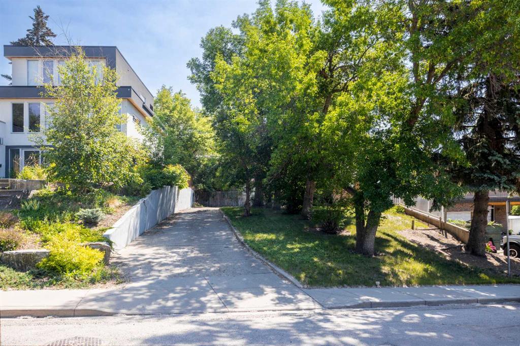 Picture for 1308 17A Street NW