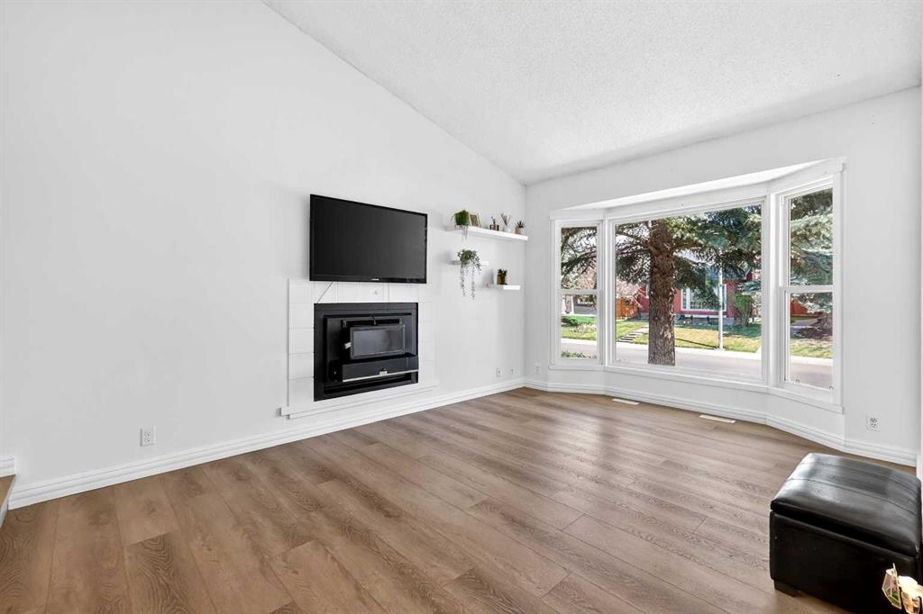 Picture for 236 Mckerrell Way SE