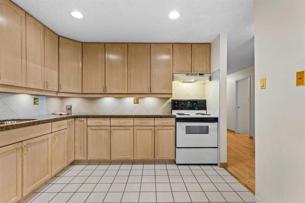Picture for 122, 723 57 Avenue SW