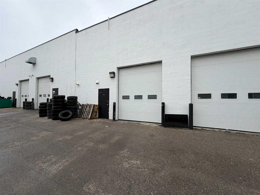 Picture for 109, 2966 Main Street SE