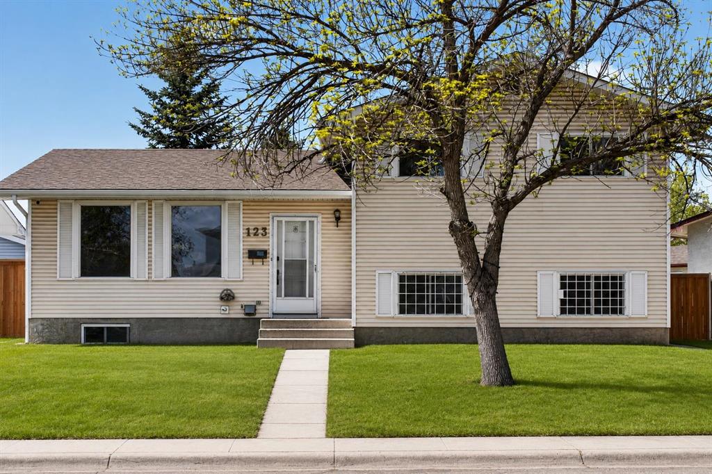 Picture for 123 Rundleridge Way NE